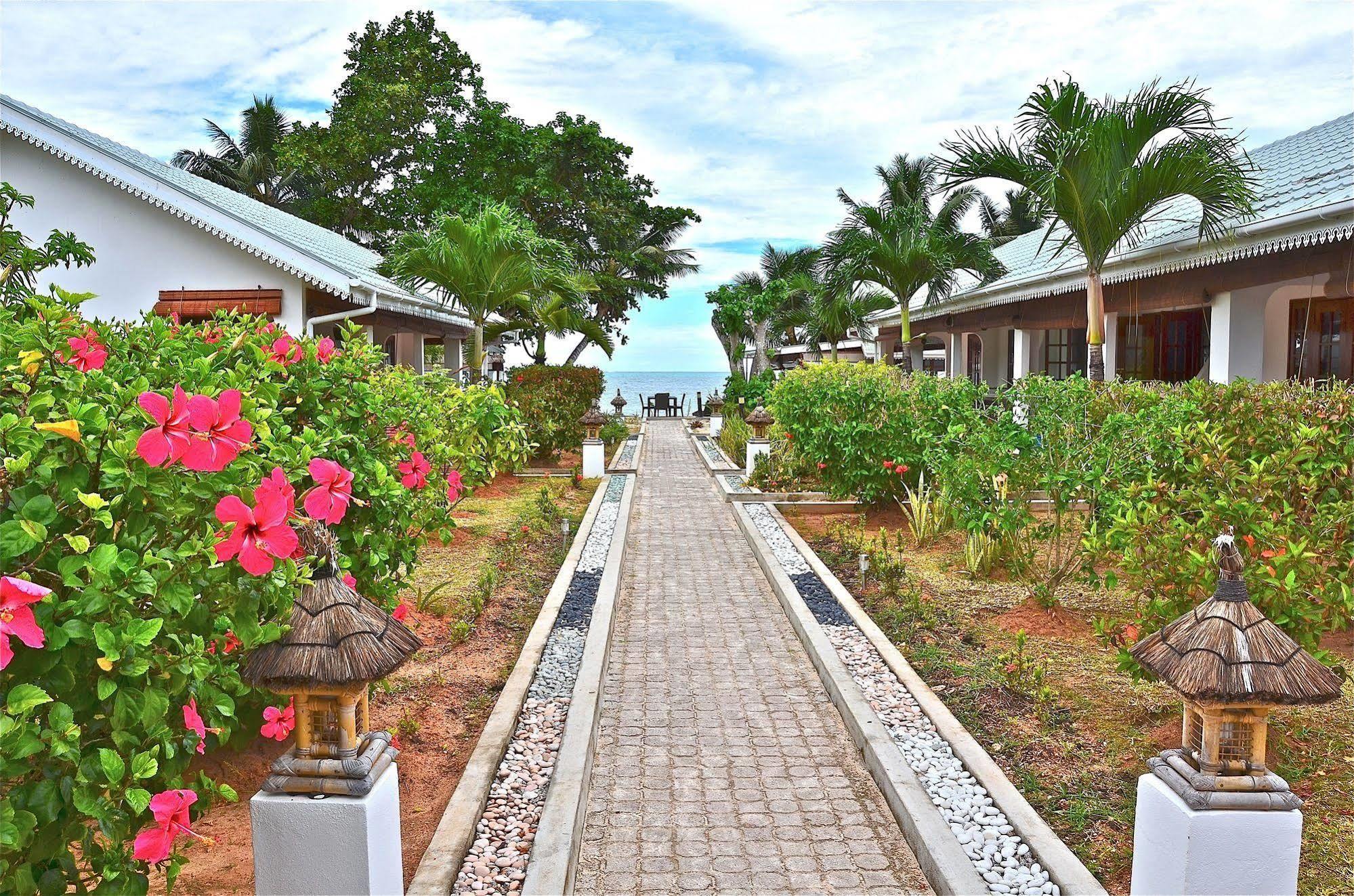 Villas De Mer Grand Anse  Luaran gambar